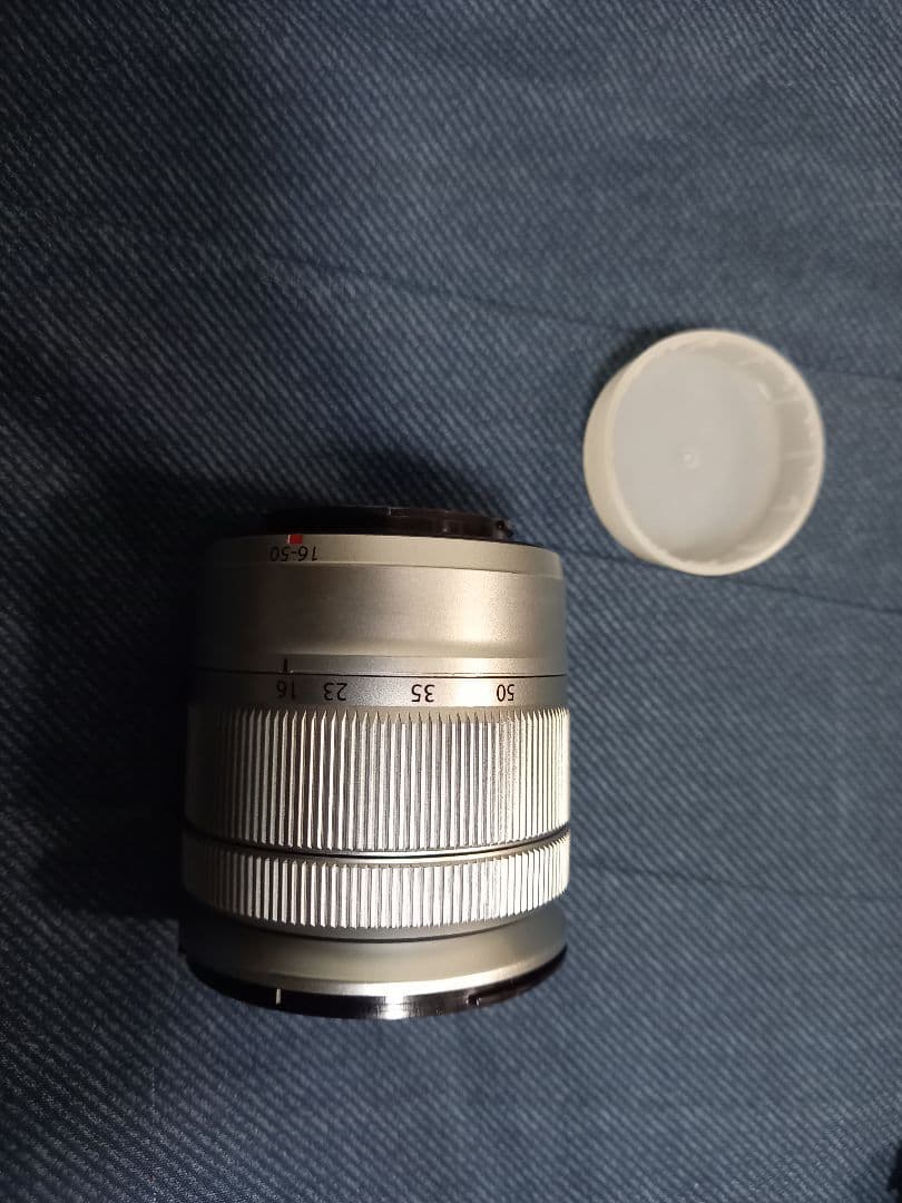 FUJIFILM X-A3 シルバー ミラーレスカメラ