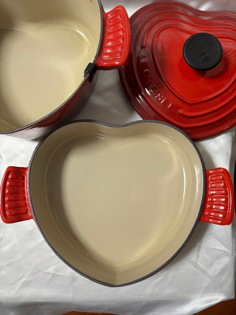ル・クルーゼ　ココット・ダムール ハート型 鋳鉄鍋 浅深2点セット 蓋は共通