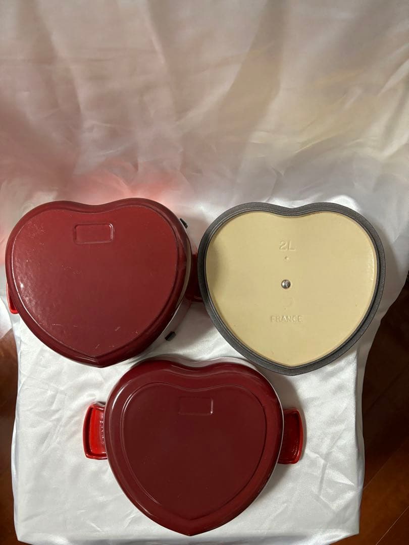 ル・クルーゼ　ココット・ダムール ハート型 鋳鉄鍋 浅深2点セット 蓋は共通