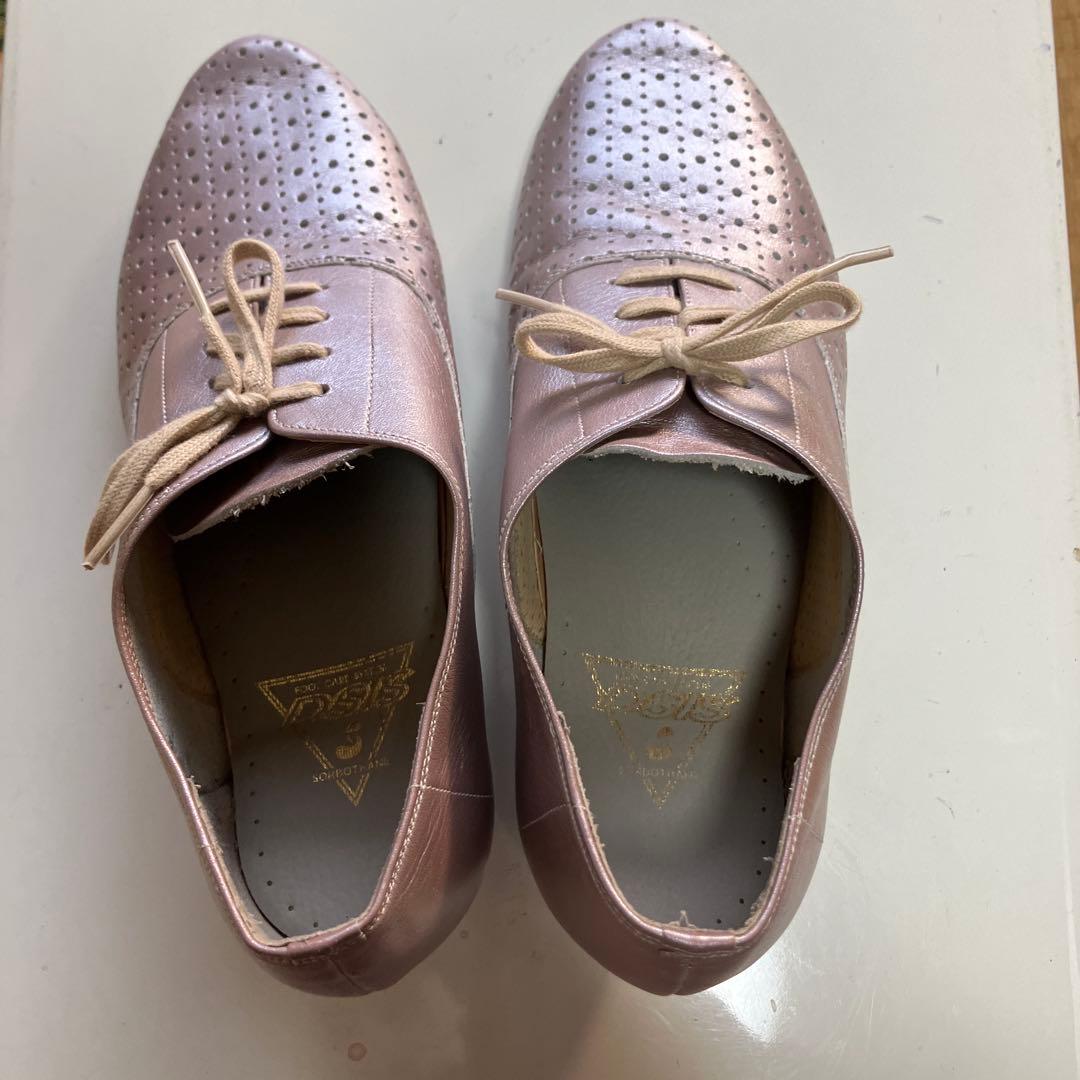 レディースChacottのダンスシューズ　23.5cm