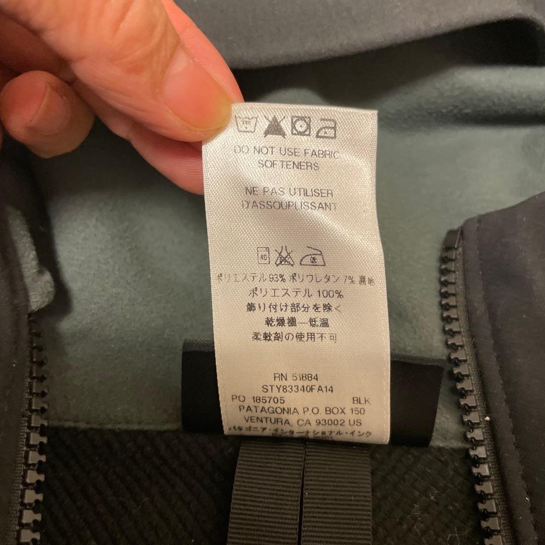 超美品　patagonia フード付きナイロンジャケット　マウンテンパーカー　L