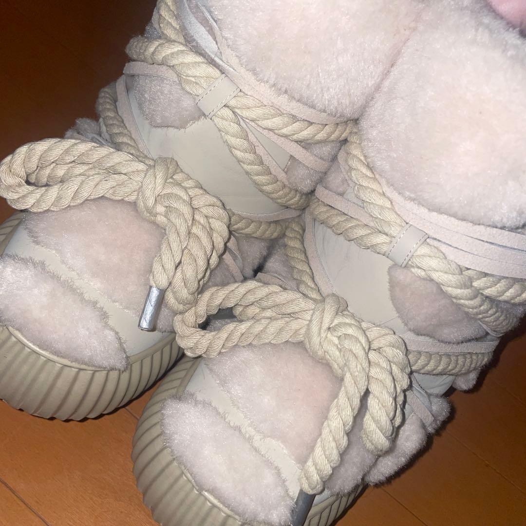 yello ブーツ 完売品