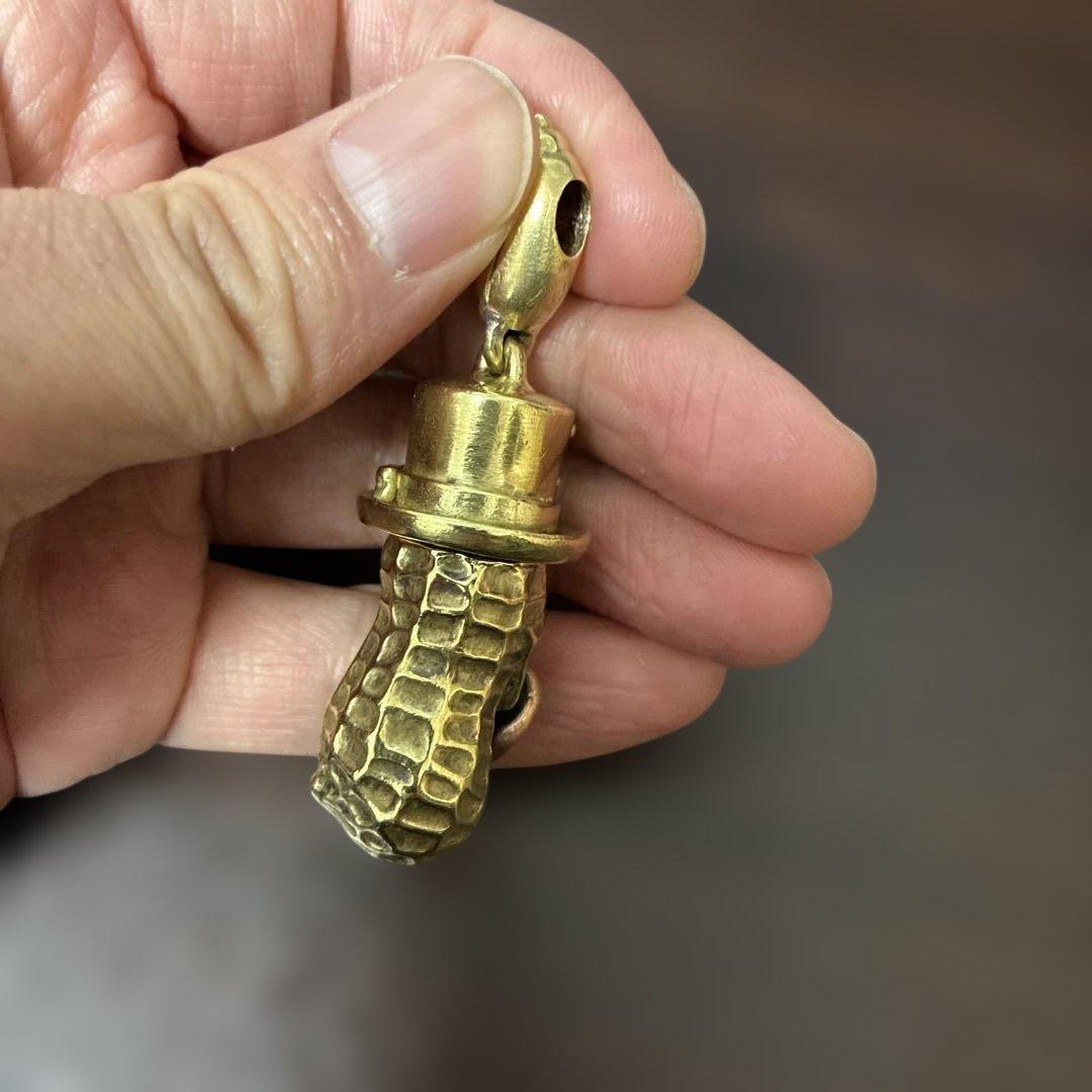 ピーナッツカンパニー YACHIMATA BERO ピーナッツ キーホルダー