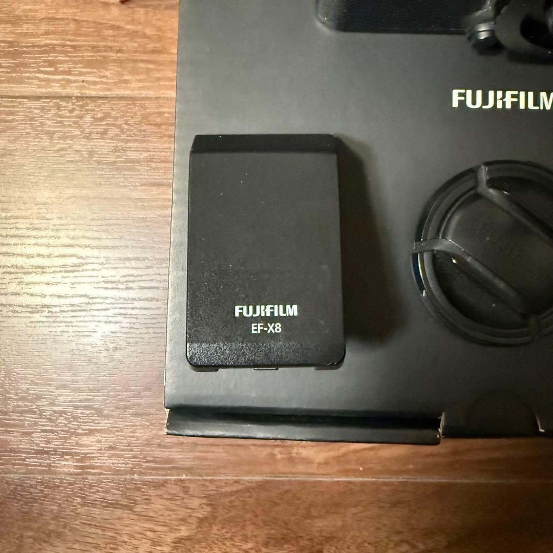【美品】X-E4 FUJIFILM 本体BLK+レンズ4種+付属品多数