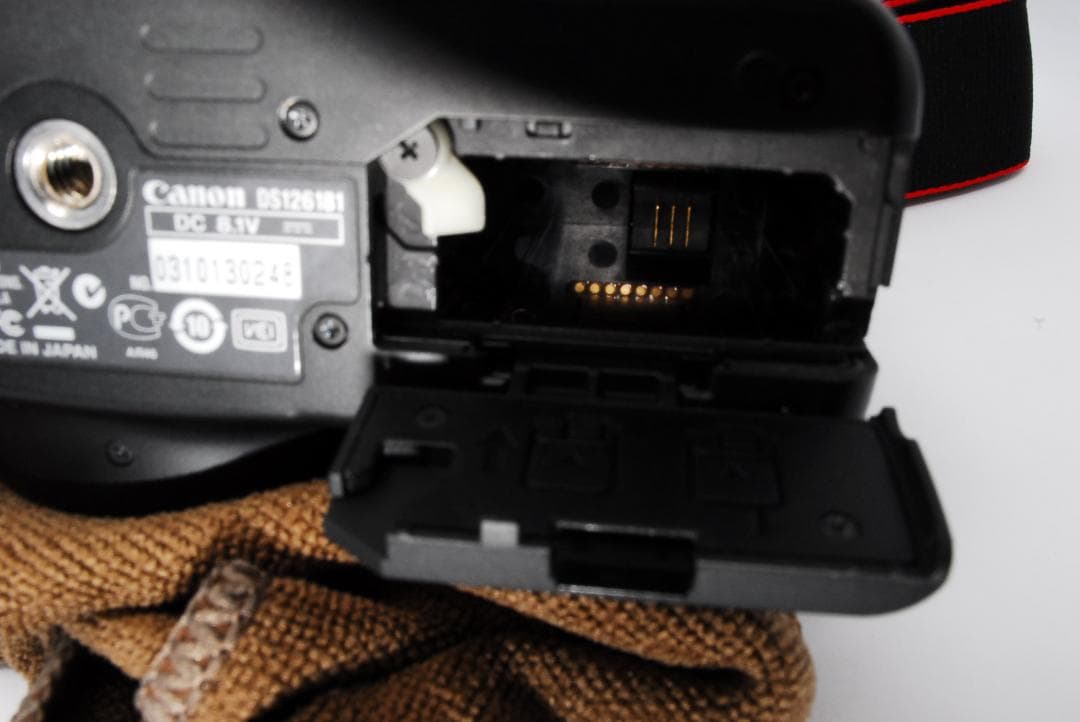 CANON EOS kiss X2一眼レフ 18-55m 付属品付きですぐ使える