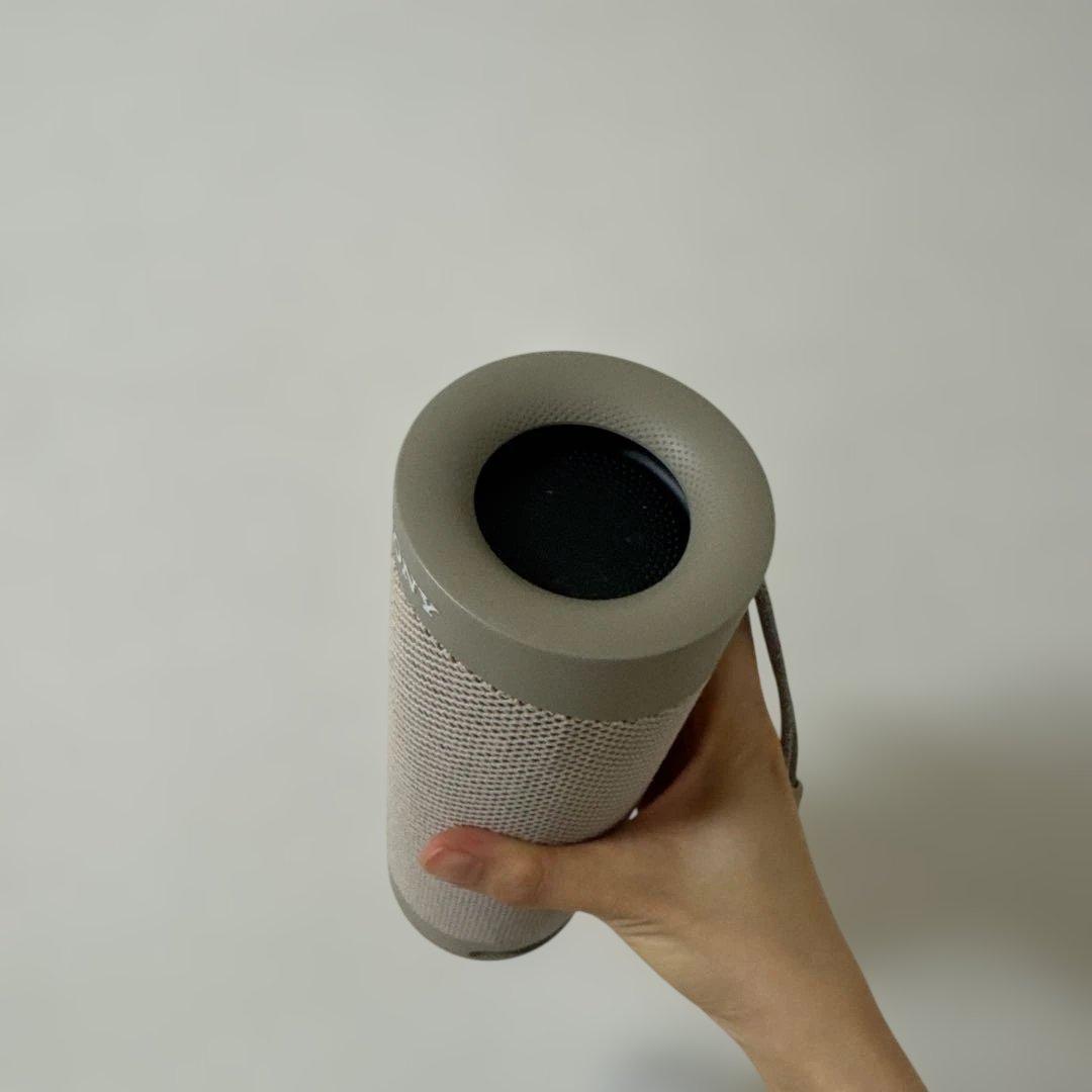 【美品】ワイヤレスポータブルスピーカー　SRS-XB23 ベージュ