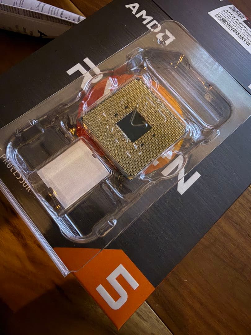 AMD Ryzen 5 5600 ✨
