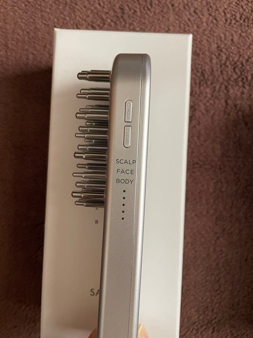 サロニア SALONIA EMS LIFT BRUSH シルバー