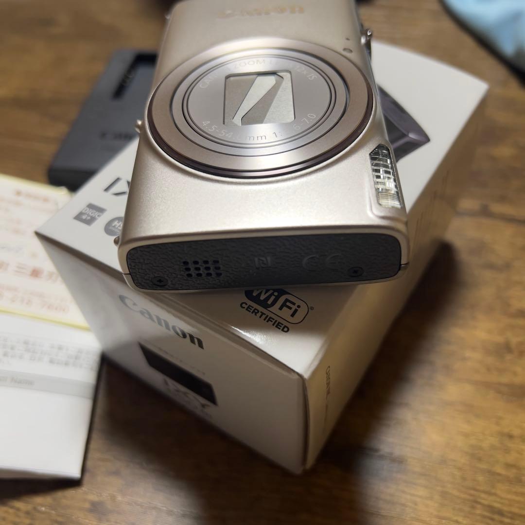 Canon IXY 650m シルバー