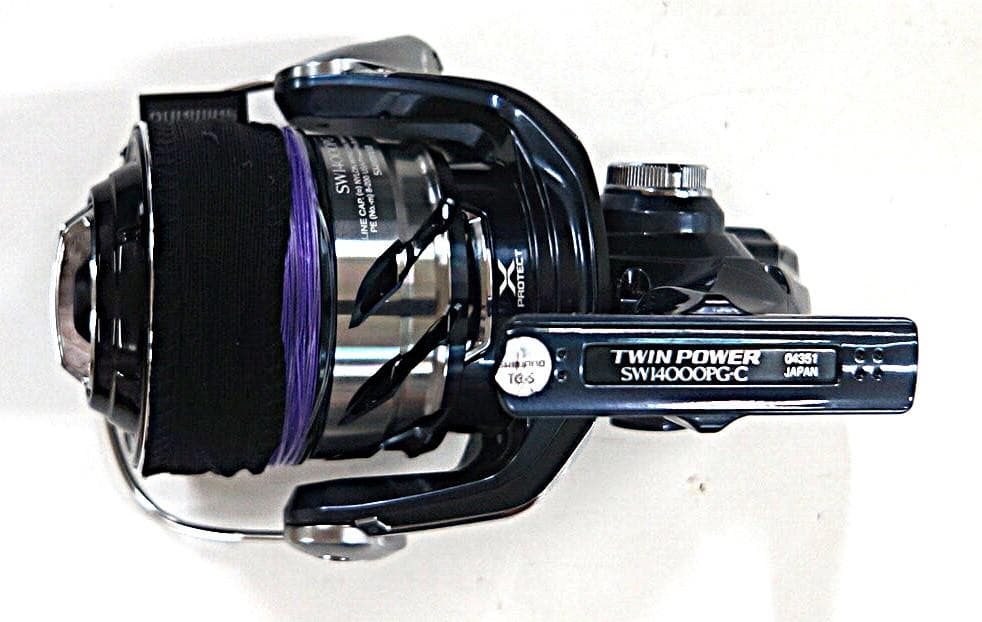 0041　釣り　リール　新品　シマノ　SHIMANO TWIN POWER
