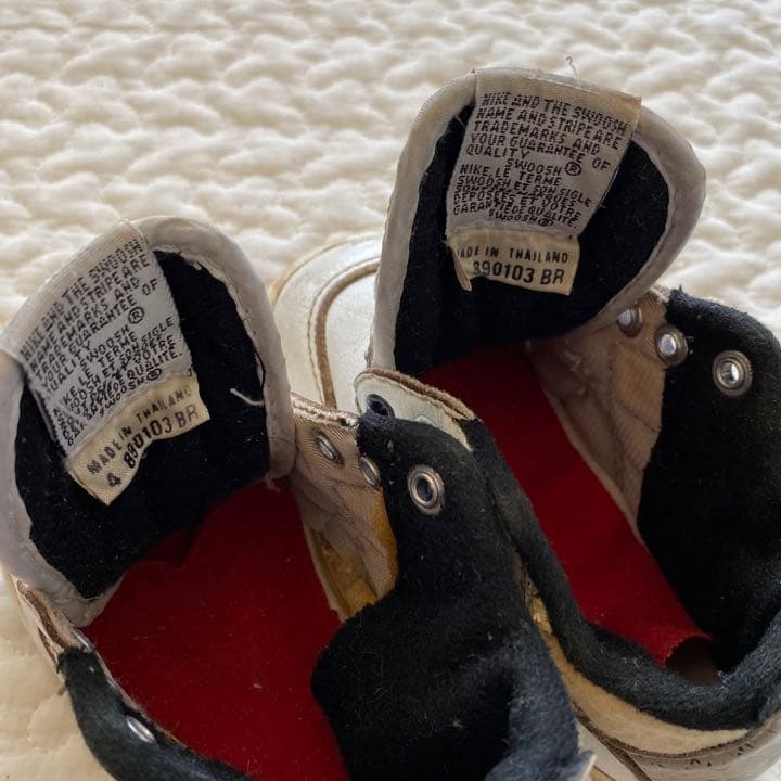 JORDAN4 NIKE BULLS ジョーダン ナイキ ブルズ CHICAGO