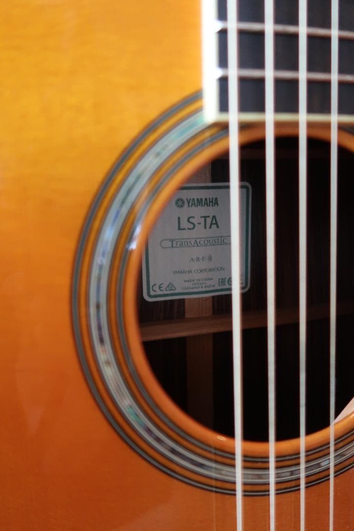 YAMAHA LS-TAトランスアコースティックギター+YAMAHAケース