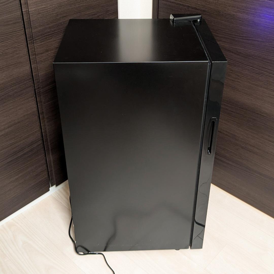 【処分特価】WIE ワインセラー 18本 コンプレッサー式 5～18℃