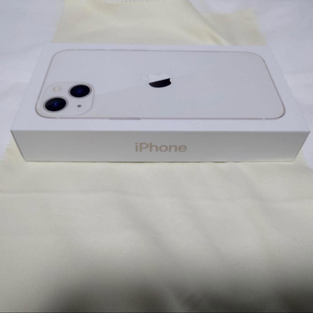 【新品・超美品】iPhone 13 128GB スターライト