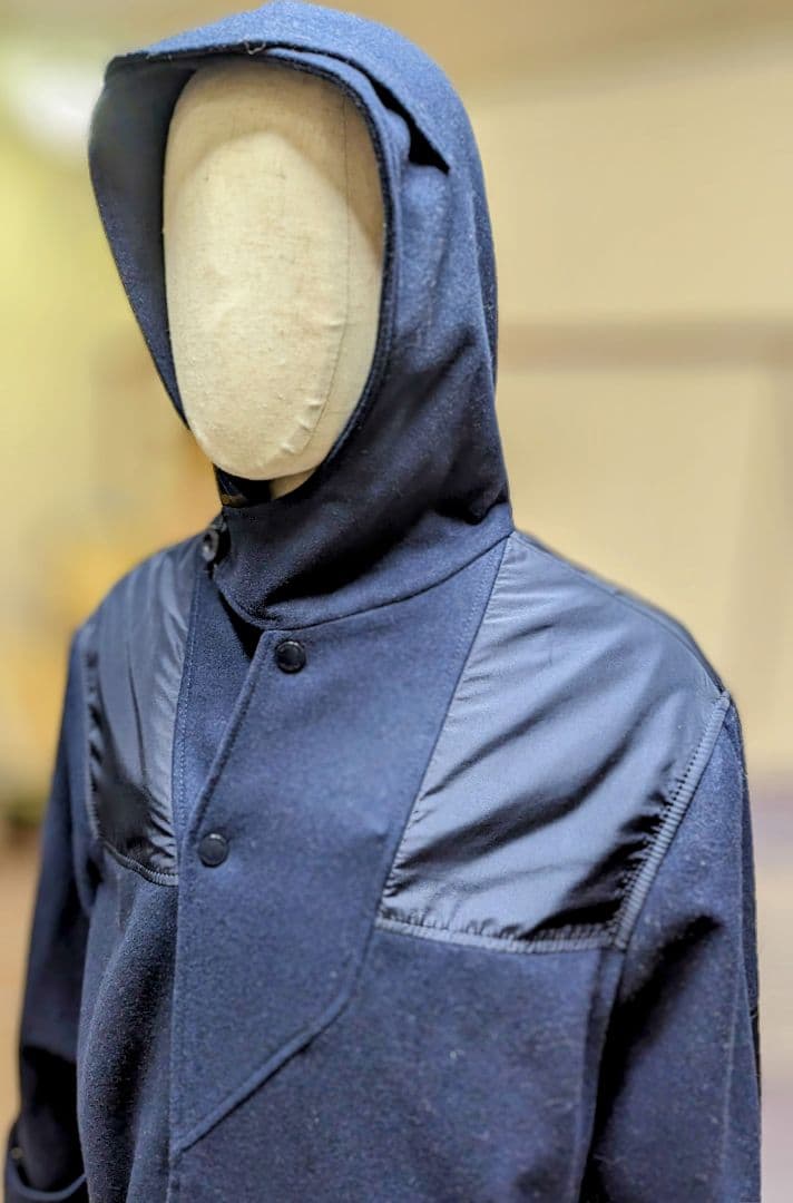 『TATRAS』KEVIN JAMES MORLEY HOODED COAT