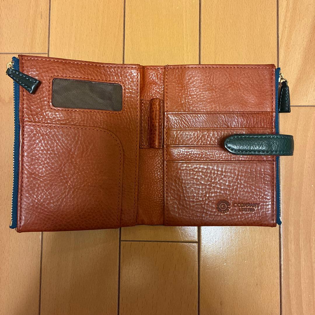 ccompany limitedダークグリーンレザー 財布兼 パスポートケース