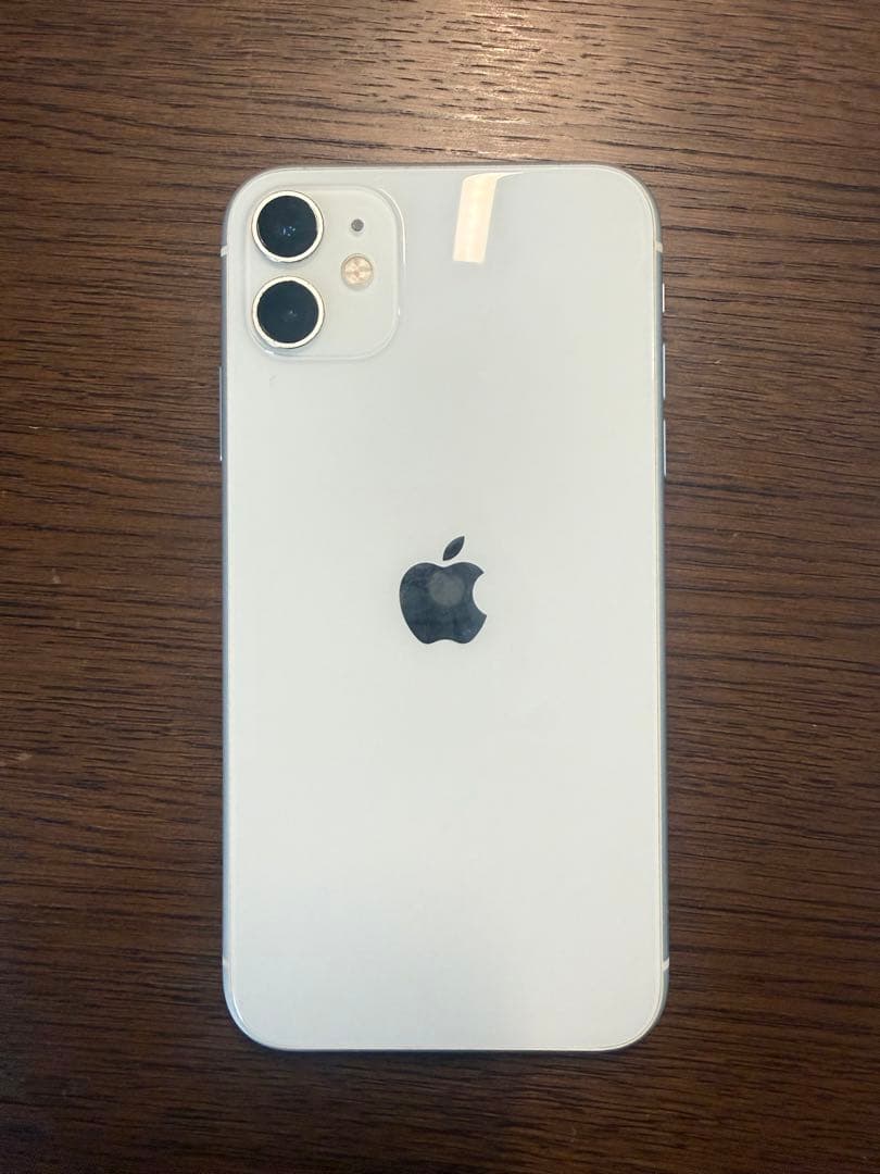 美品　iPhone 11 SIMフリー　ホワイト256GB おまけ付き