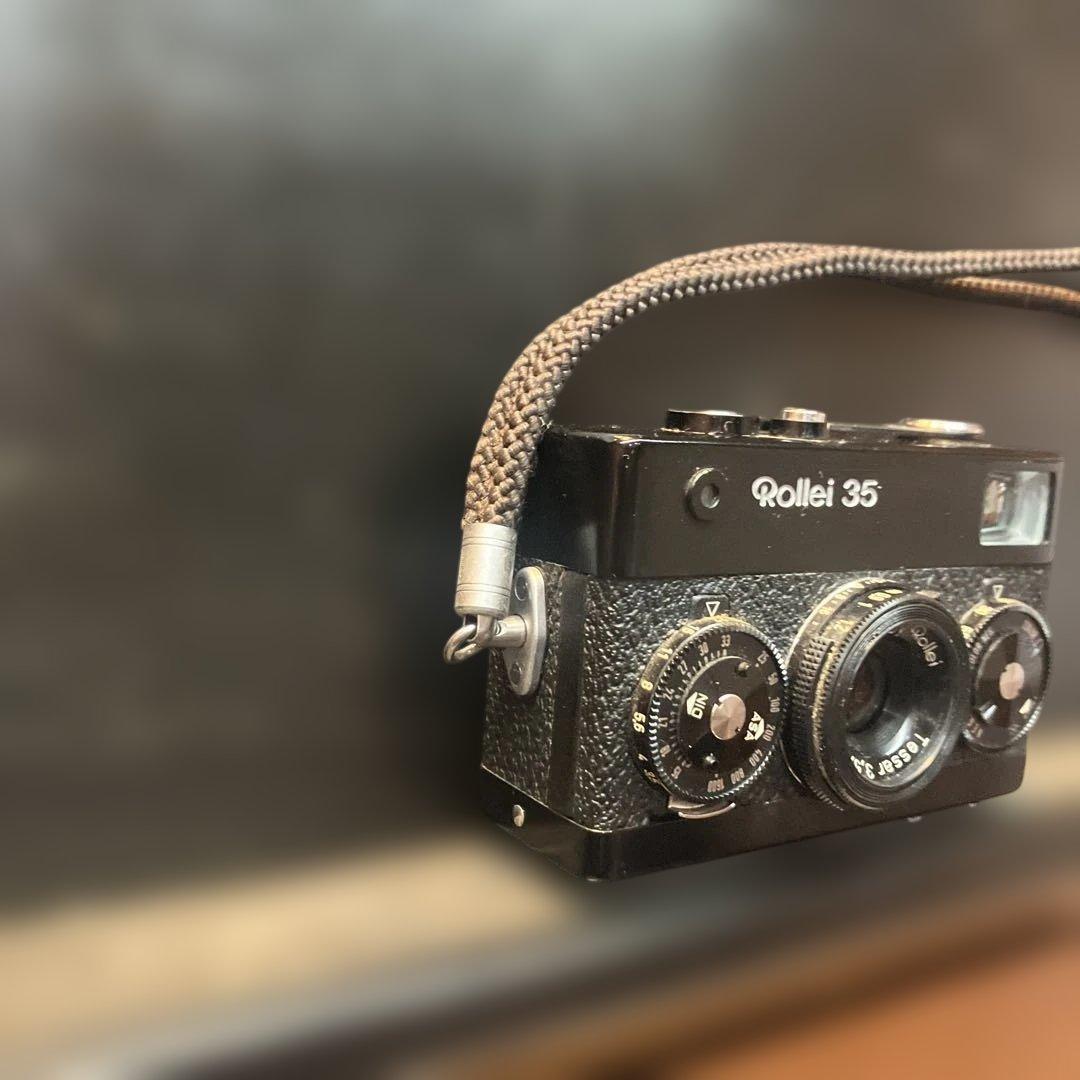 Rollei 35 コンパクトフィルムカメラ　ストロボセット　おまけ付