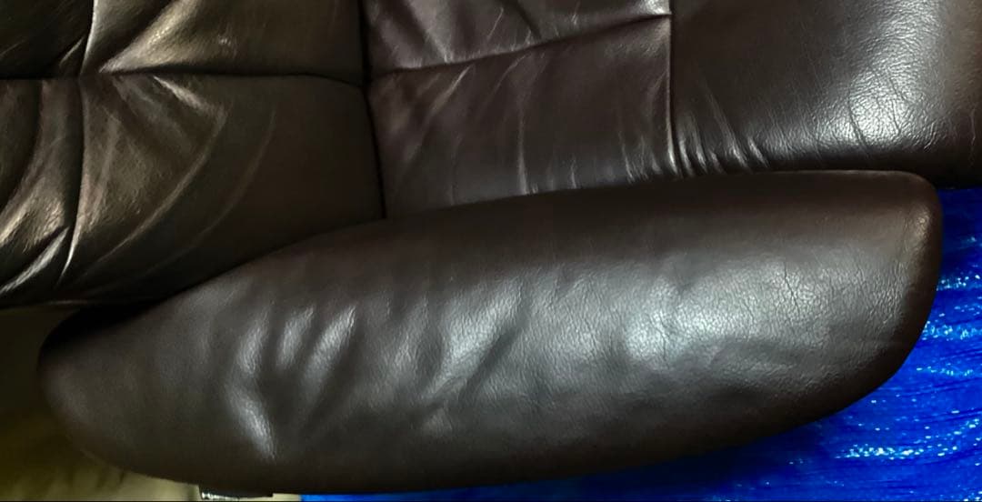 Hjellegjerde イエリアーダ シモンズ リクライニングチェア