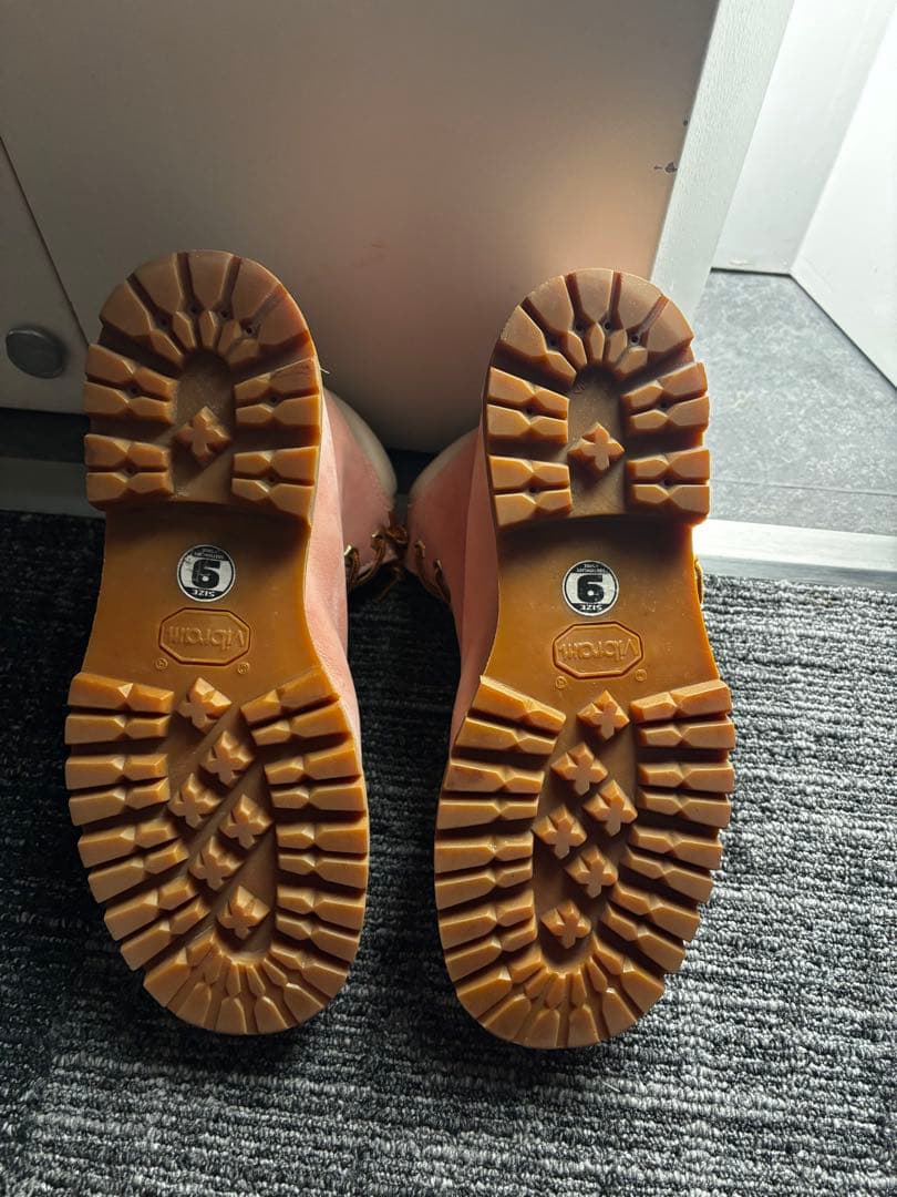 a bathing ape ピンク ブーツ