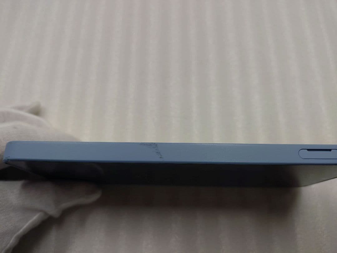 4-381 AQUOS　WISH4　スマートフォン本体　ブルー　SH-М27