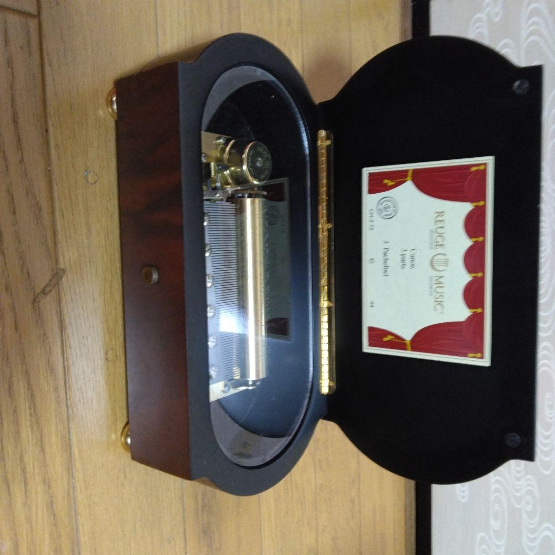 アンティーク木製オルゴール 花柄デザイン　箱付き