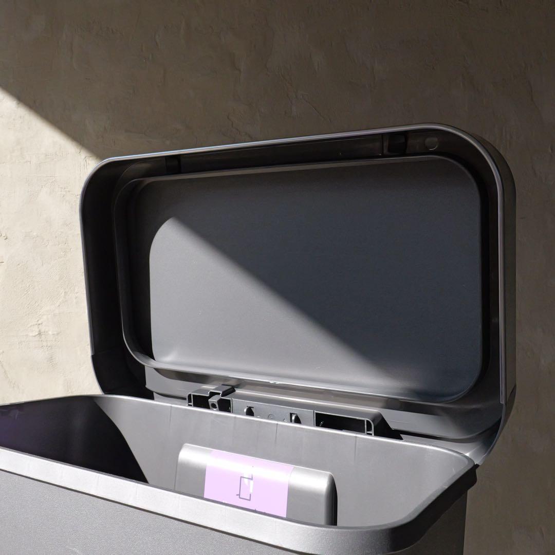 シンプルヒューマン ゴミ箱　グレー