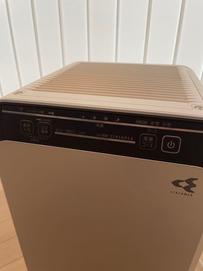 ゆいママ★専用　DAIKIN 空気清浄機 シルバー