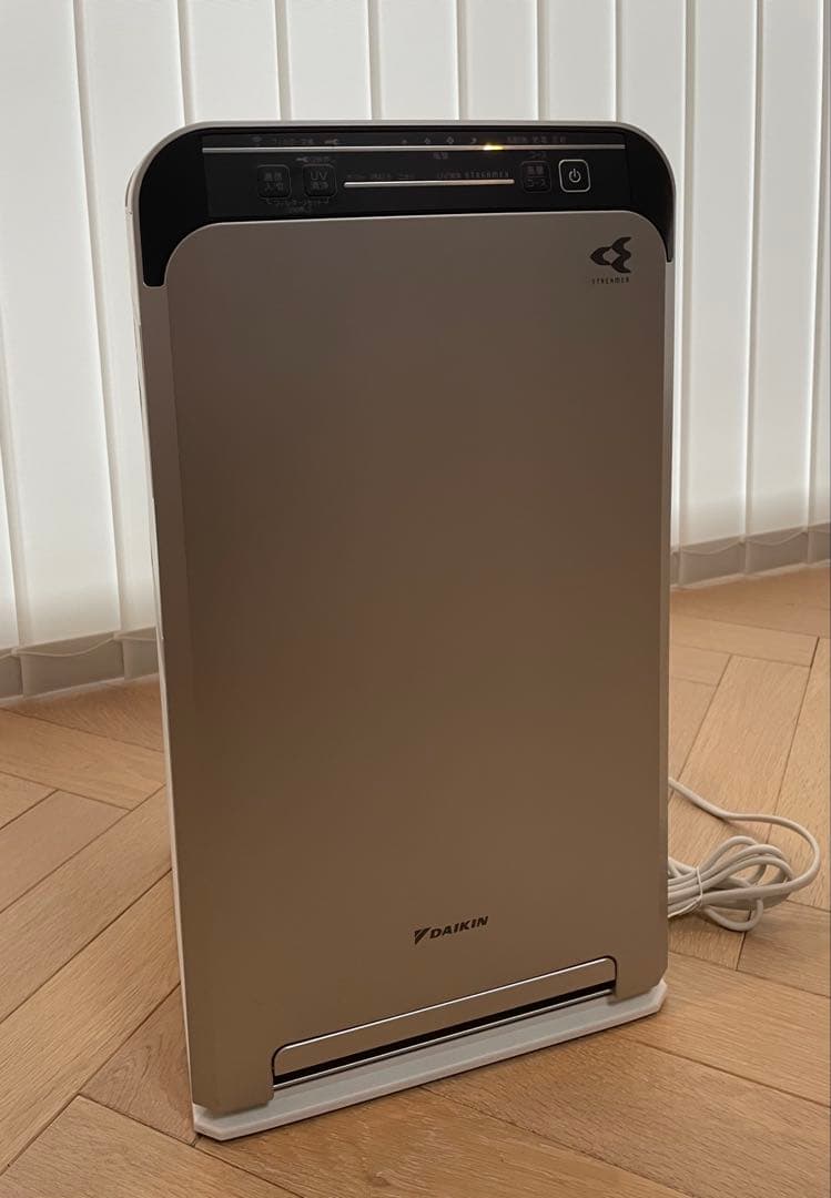 ゆいママ★専用　DAIKIN 空気清浄機 シルバー