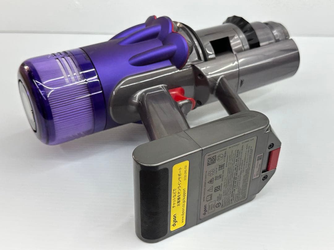 ダイソン　掃除機　デジタルスリムV8 SV18 本体　純正バッテリー付き　格安