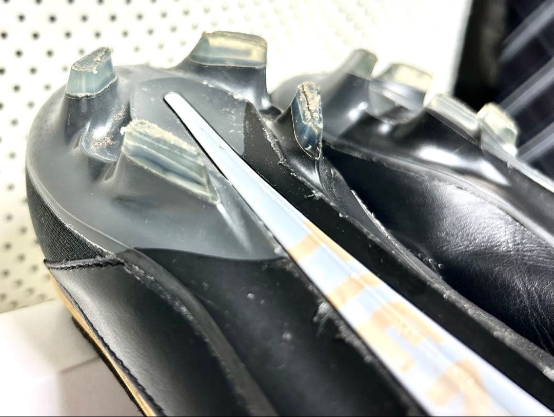 NIKE レジェンド9エリートFG （ブラックxゴールド）サッカー26.5cm