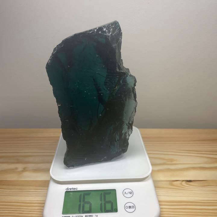 お値下げ　アンダラクリスタル　インドネシア産　 1616g