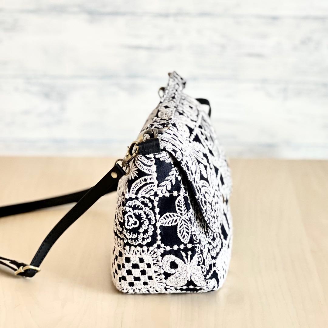 ⭐︎ミナペルホネン コロンとしたショルダーバッグMB602-085