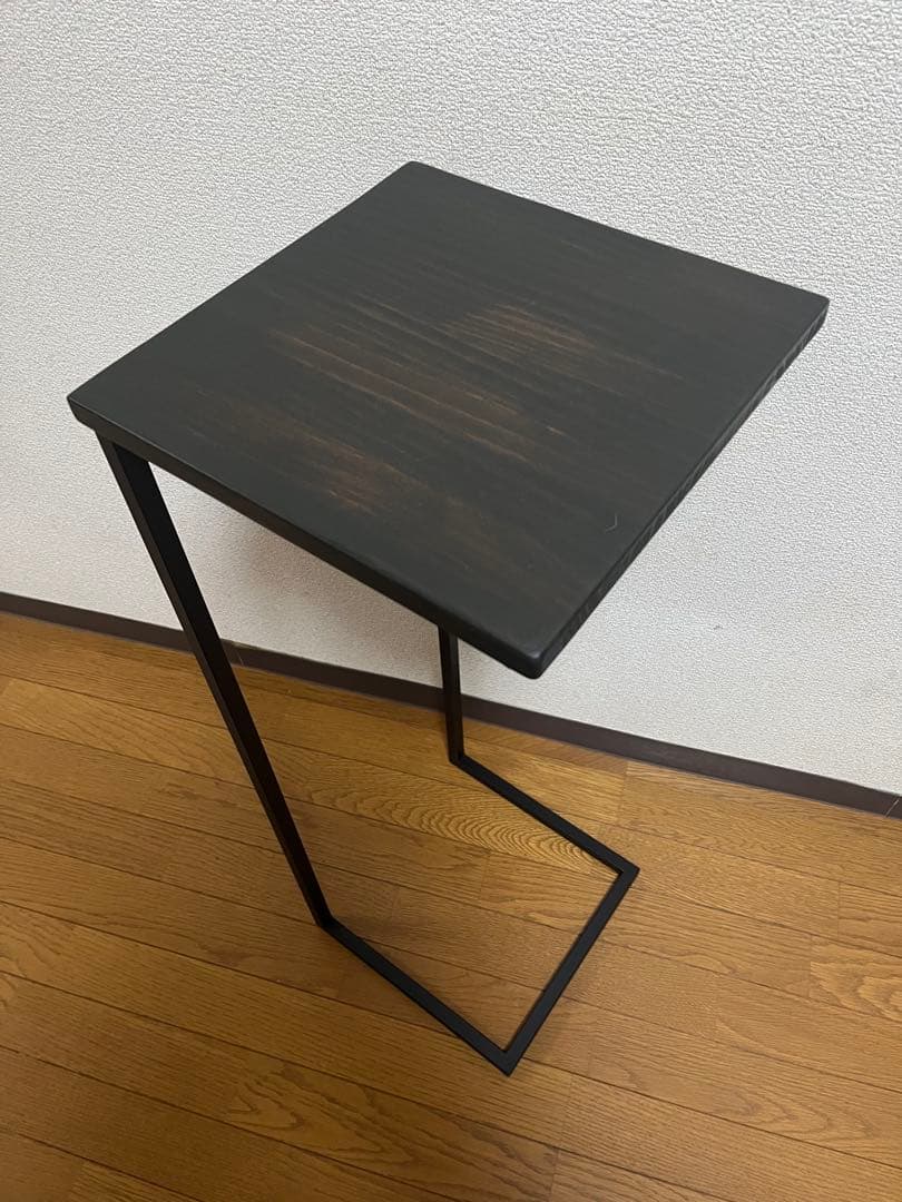 Hir　コの字型サイドテーブル　高さ83cm