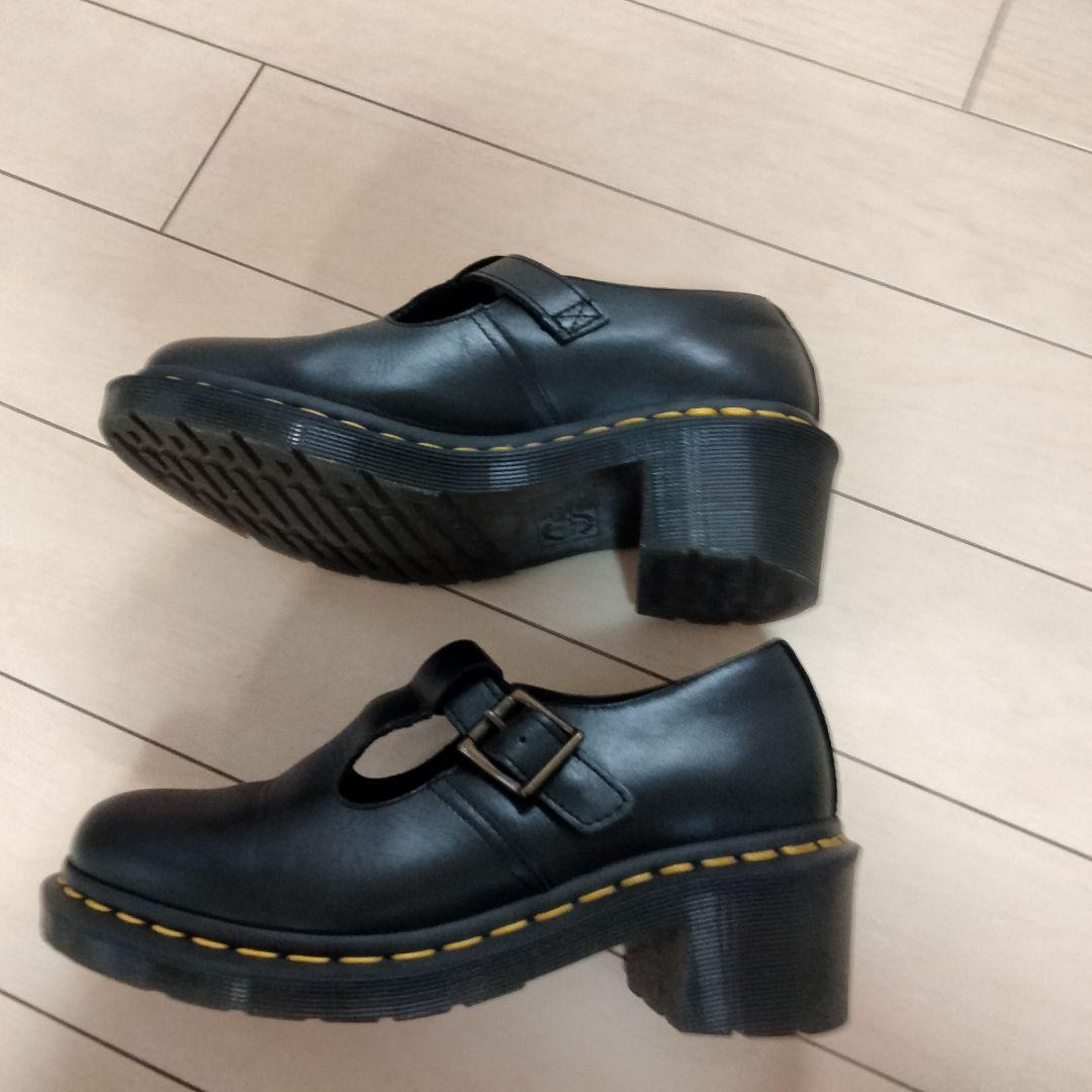 美品Dr. Martens 黒 ヒールブーツ ブーティー24cm　Tバー