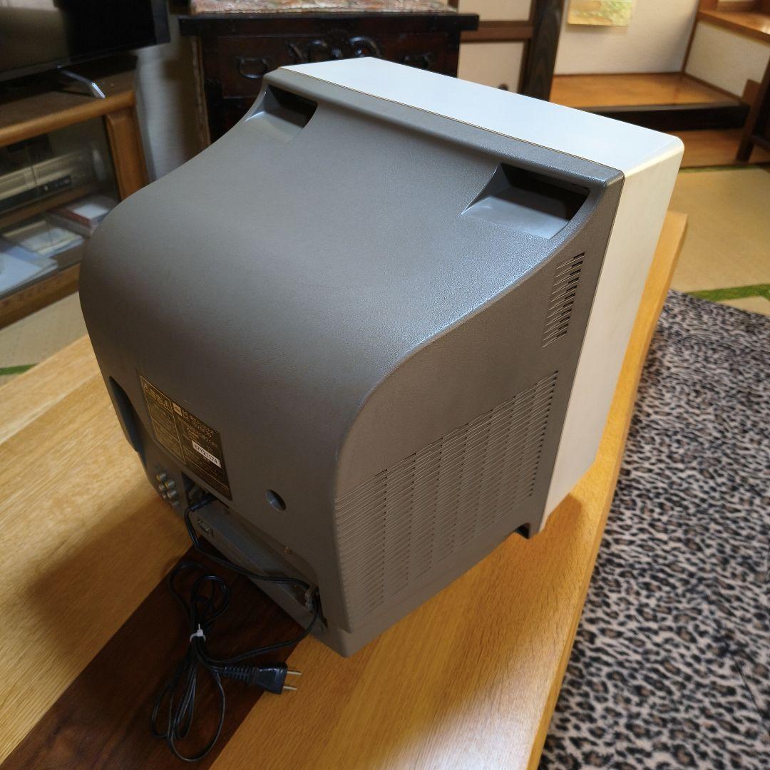 TOSHIBA VHS内蔵テレビ 2003年製