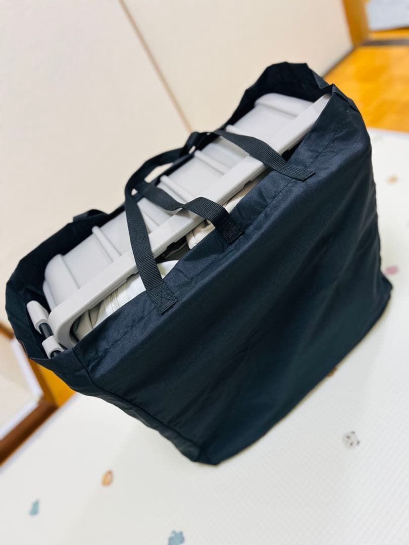 Combi コンビ　ベビーベッド コンパクト　すくすやトモネル