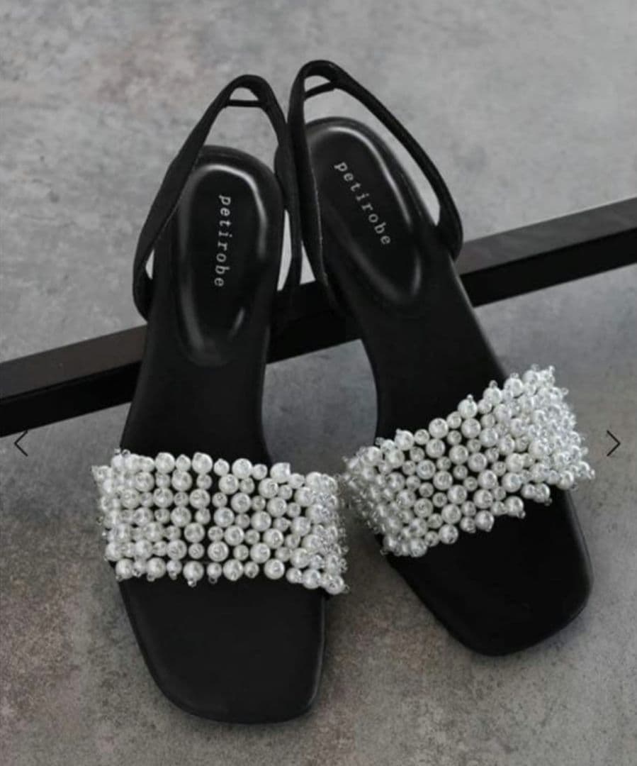 ヤマダヤ petirobe パールビジューレースアップサンダル 23cm