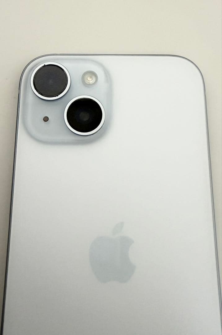 y*n様 iPhone15 128GB ブルー