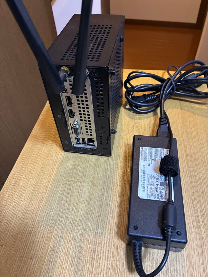 ASRockDeskmini A300 Ryzen5 3400G搭載 動作品