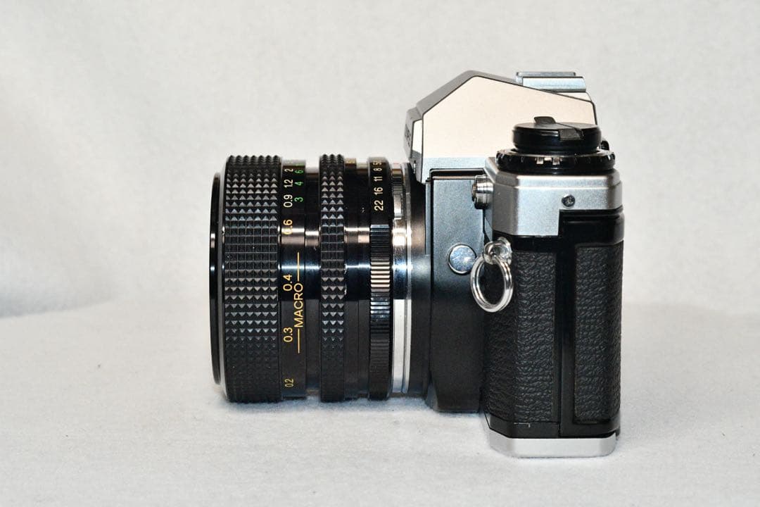 《動作品》OLYMPUS OM10+ZOOMレンズ a414