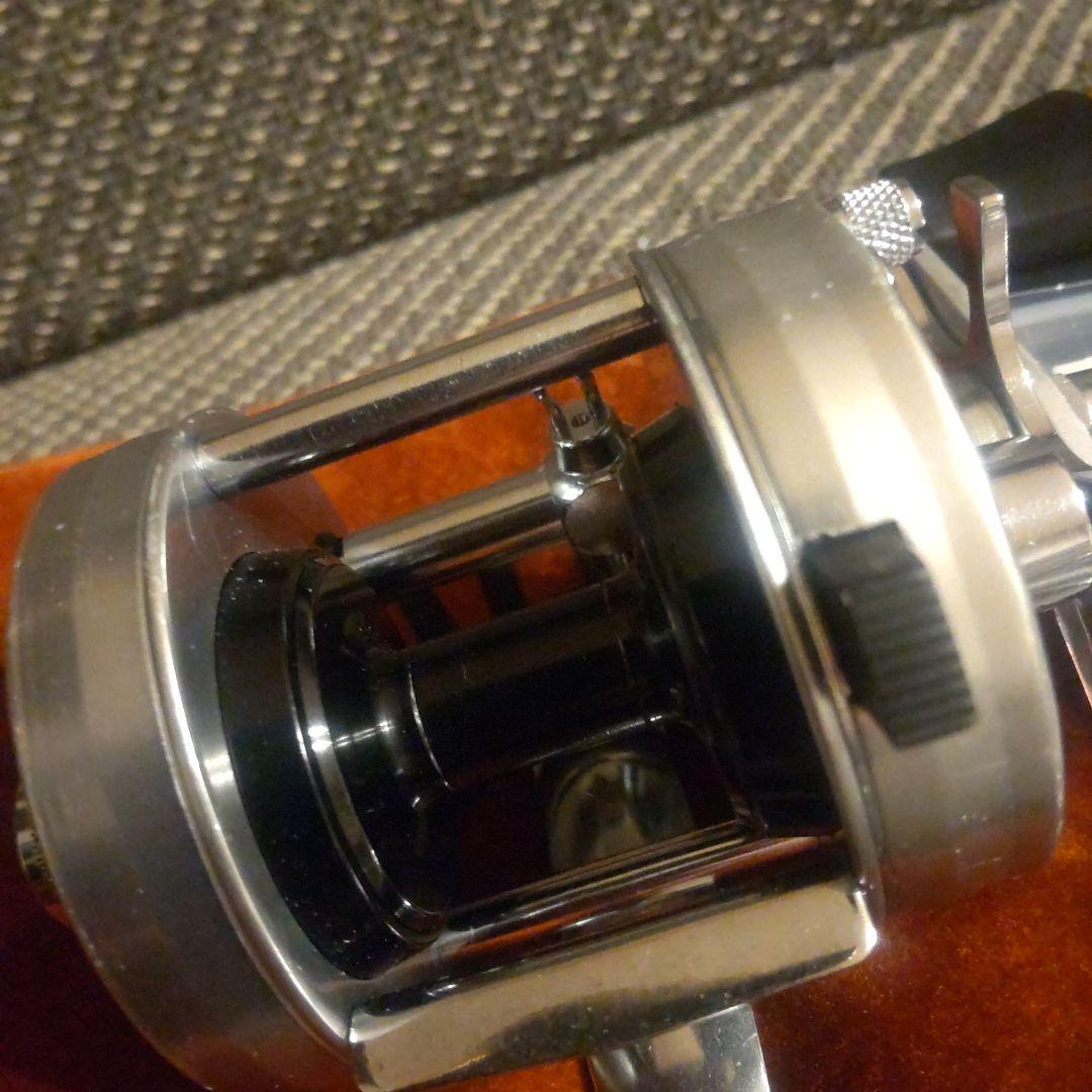 ABU アンバサダー 2500c 初期型