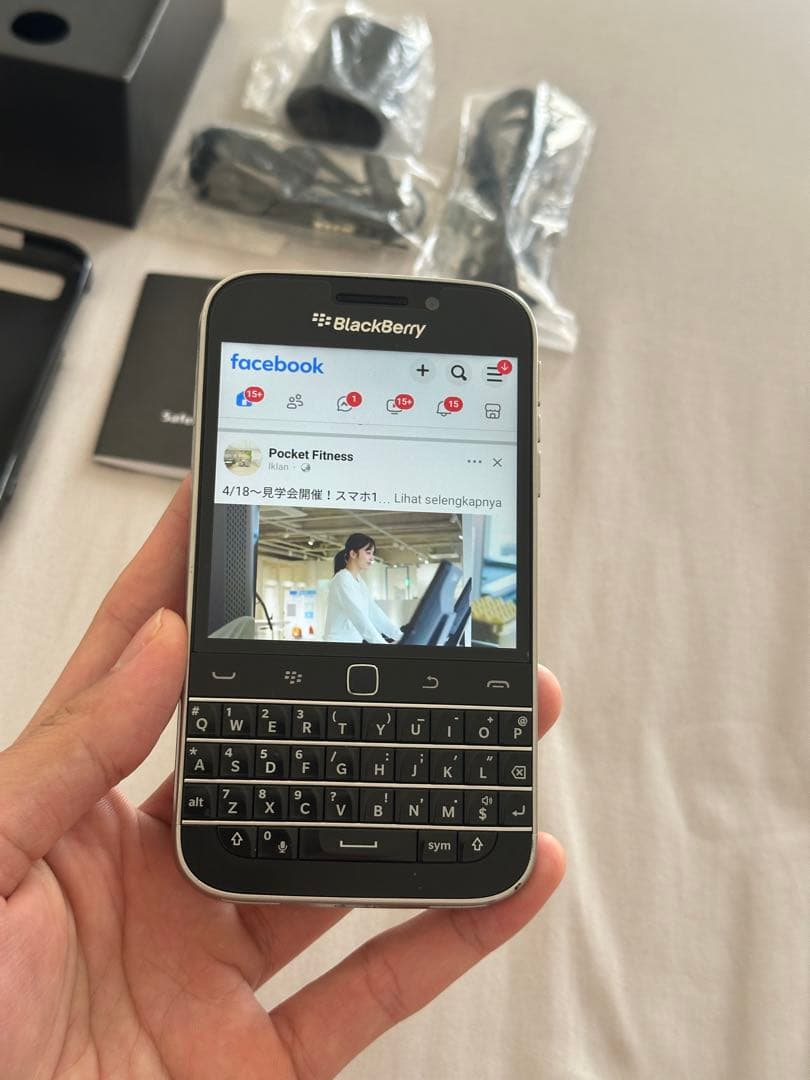 超美品ブラックベリーQ20ブラックフルセット