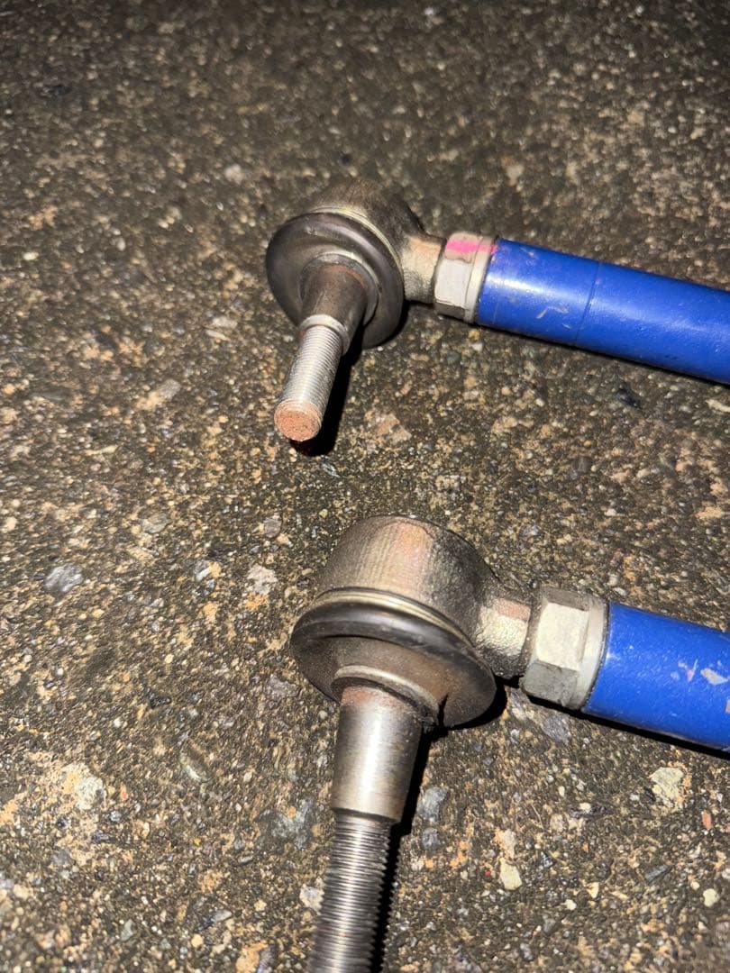 メーガンレーシング　アッパーアーム　クラウン等