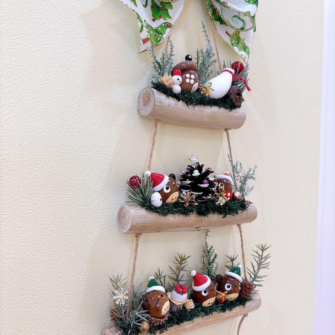 どんぐりアート　流木　オブジェ　壁掛け　クリスマス　木の実