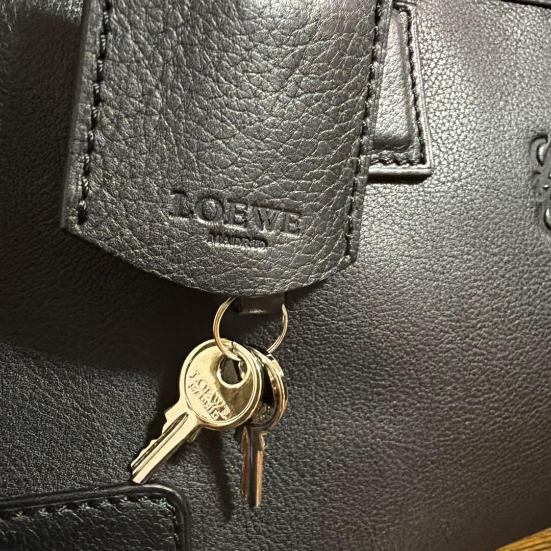 極美品✳︎✳︎LOEWE ✳︎✳︎アマソナ28