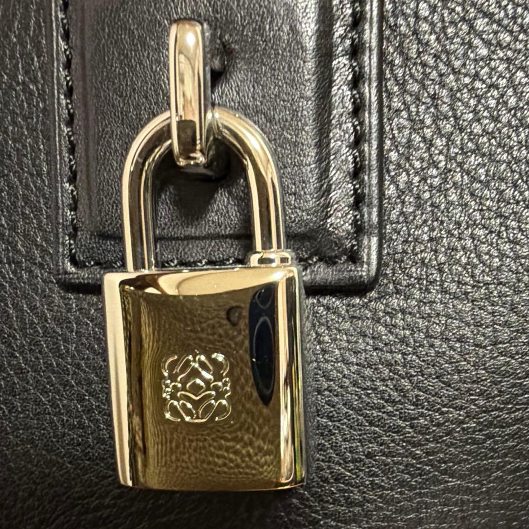 極美品✳︎✳︎LOEWE ✳︎✳︎アマソナ28