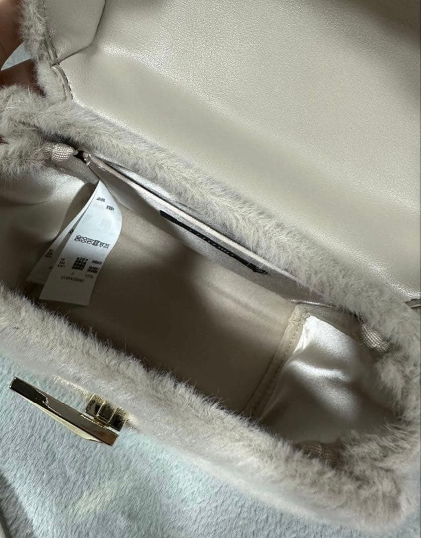 【24時間以内発送】セルフォード 【リュタン】ビジュースタッズファーポシェット