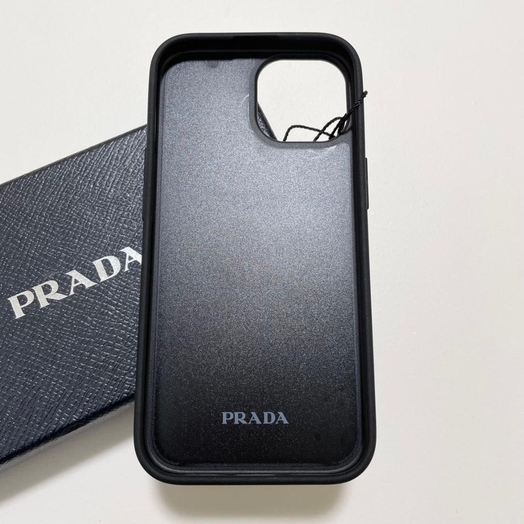 プラダ iPhone15 スマホケース NERO 黒 サフィアーノ 新品未使用