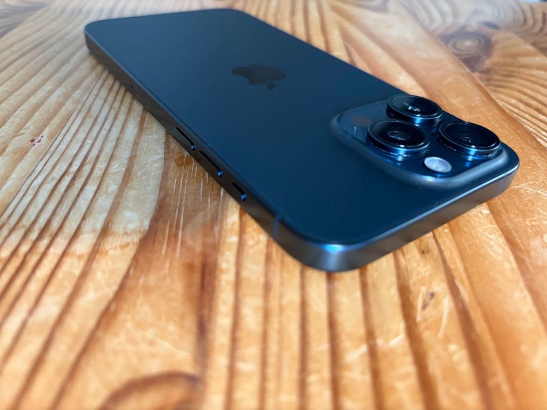 iPhone 15 Pro Max ブルーチタニウム 512GB